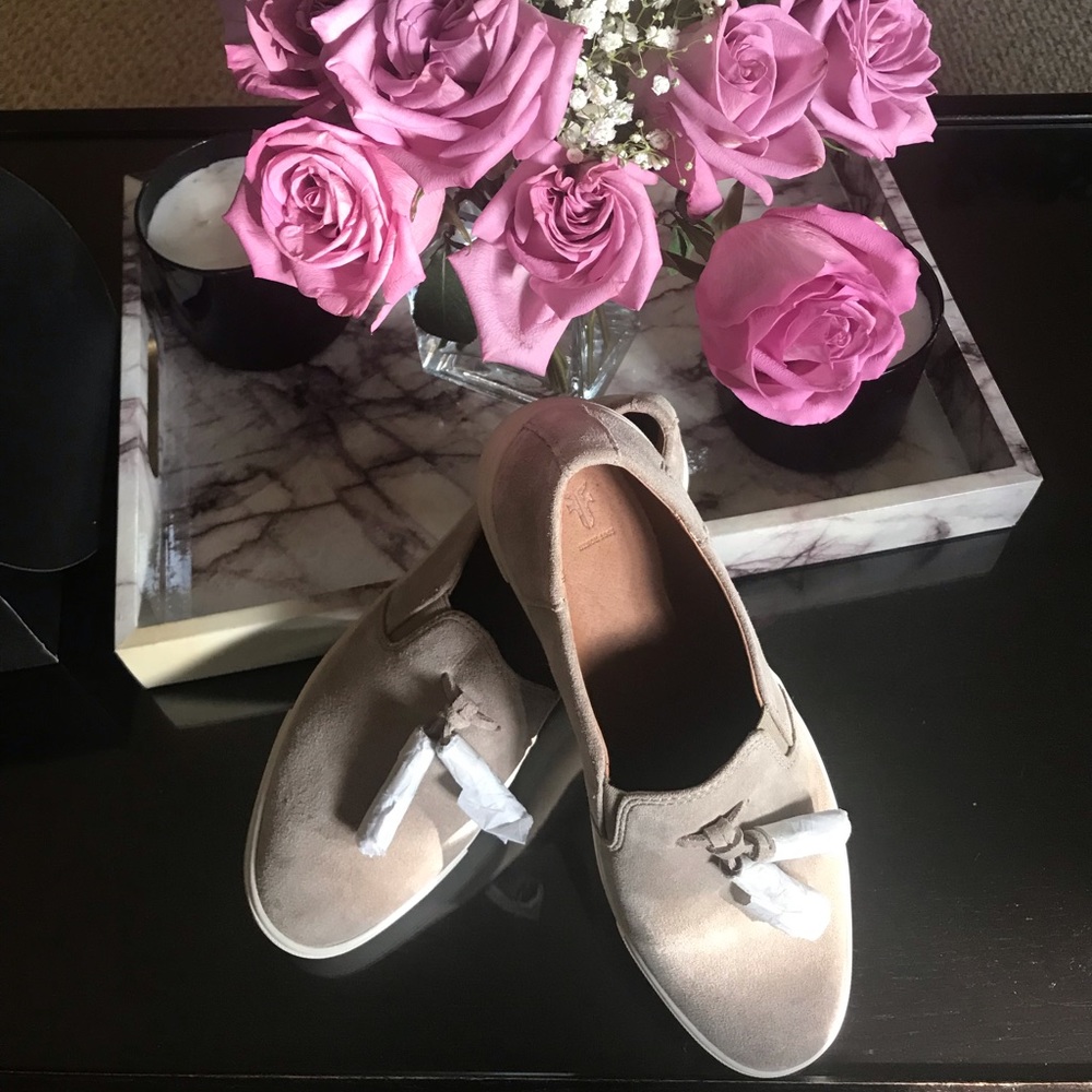 Frye Gemma Slip Tassel